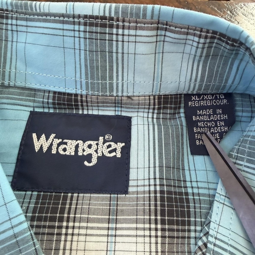 Wrangler Shirt Mens XL Blue Plaid Snap Front Western Embroidered Long Sleeve - Picture 4 of 10